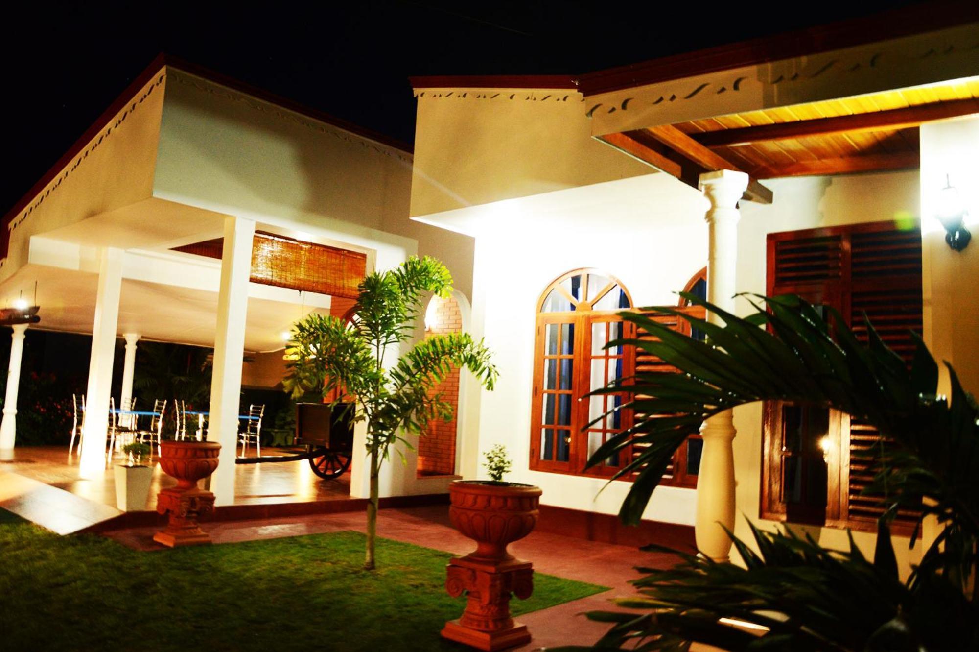 Nil Vimana Villa Ella Bagian luar foto