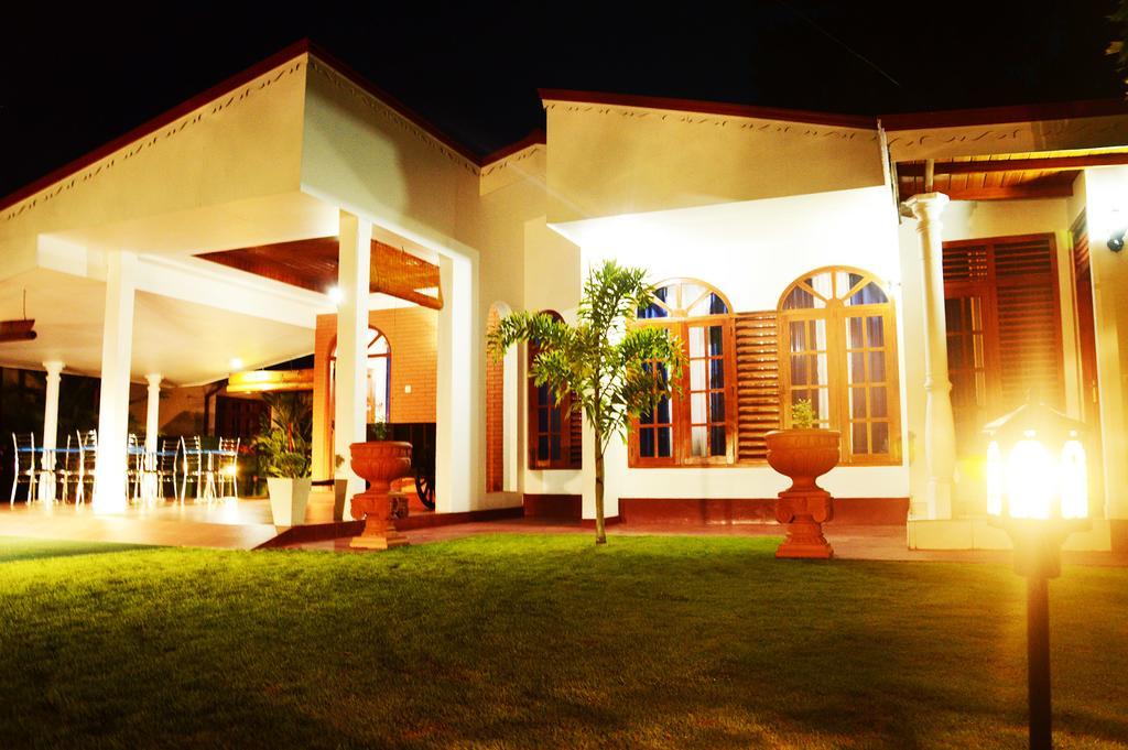 Nil Vimana Villa Ella Bagian luar foto